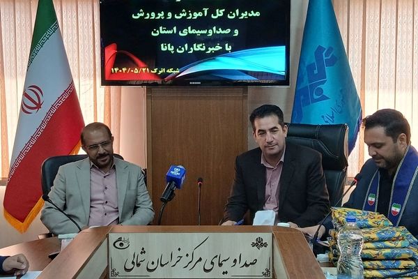 تلاش خبرنگاران باید در جهت حل مشکلات مردم باشد