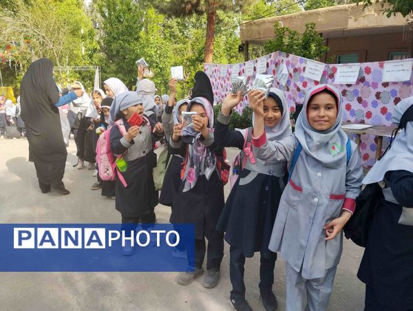 اردوی تفریحی دانش آموزان دبستان شاهد حاج تقی آقا بزرگ در اردوگاه جوادالائمه مشهد