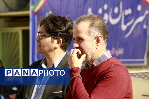 مرحله استانی مسابقات خودروهای خورشیدی به میزبانی ناحیه۱