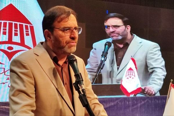 آیین افتتاحیه شهروند قهرمان در همدان برگزار شد
