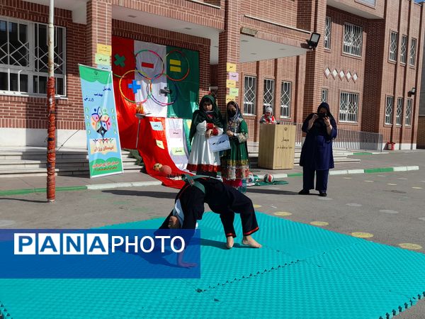 نشاط المپیاد درون مدرسه ای در دبستان پورشهریاری