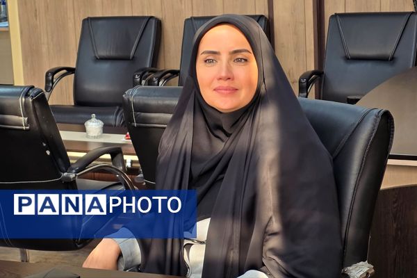 تقدیر از دانش آموز خبرنگاران فعال پانا بهارستان دو