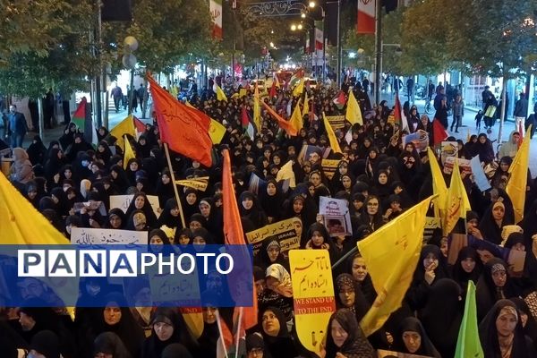 تجمع کودکان و نوجوانان زنجانی در محکومیت جنایات رژیم صهیونیستی 