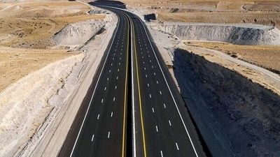 ۳۱۰۰ کیلومتر انواع راه در یک سال ساخته شد/ کاهش ۵ درصدی تلفات ناشی از سوانح رانندگی برون‌شهری