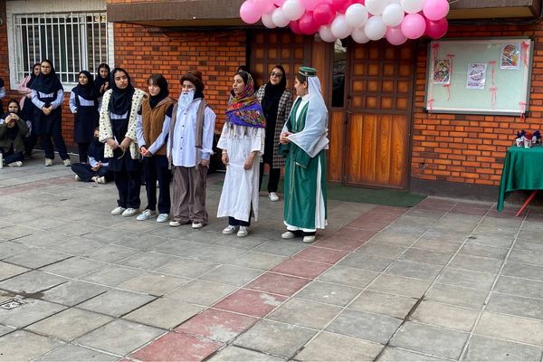 شب یلدا به روایت فرهنگ و هنر ایرانی در مدرسه نگین دانش