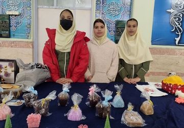 جشنواره و نمایشگاه هنرهای دستی در دبیرستان فاطمیه ملارد