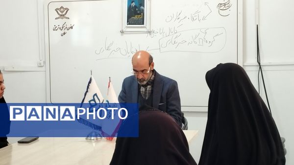 نشست خبرنگاران در شهرستان خلیل‌آباد 