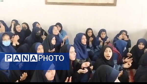  تقدیر از فعالین حجاب و عفاف در دبیرستان شاهد تکتم