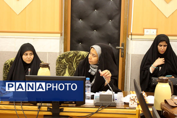 نشست خبری سرپرست اداره‌کل آموزش و پرورش قم به‌مناسبت روز معلم