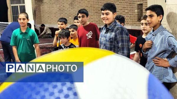 نقش نسل جوان در آینده انقلاب 