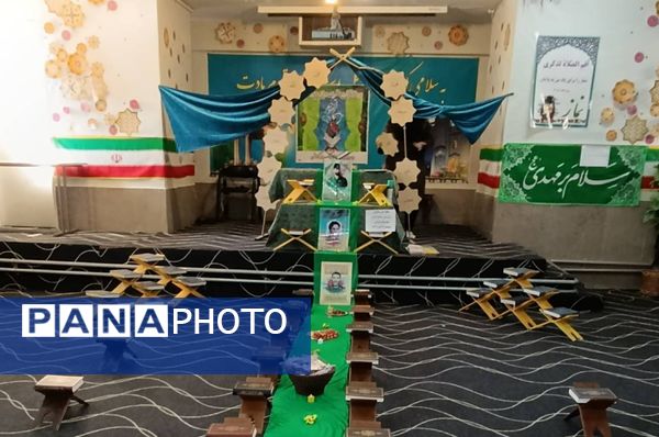 محفل انس با قرآن کریم در دبیرستان حاج بهادر گراشی ناحیه ۳