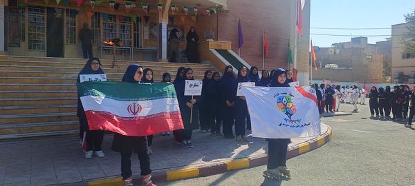 برگزاری المپیاد درون مدرسهای دبیرستان حضرت معصومه «س» ناحیه 4 کرج