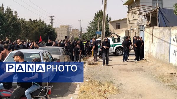 مردم روستای «هیو» در مراسم باشکوه عزاداری تاسوعا شرکت کردند