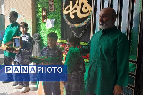 سیاه پوش کردن مدارس ناحیه دو شهرری به مناسبت ایام فاطمیه 