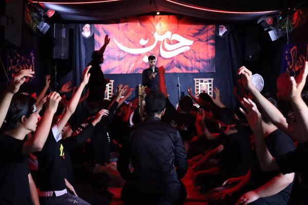 سوگواره «احلى من العسل» با حضور پرشور دانش‌آموزان مدرسه راه روشن یزدانشهر