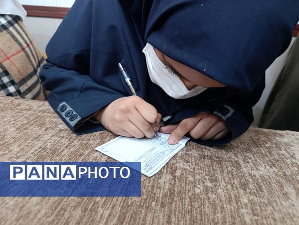 رقابت پرشور دانش آموزان در انتخابات شورای دبیرستان میرزا جعفر سروقد