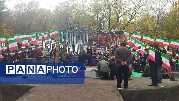 تدفین شهید گمنام در پارک مهر نیشابور 