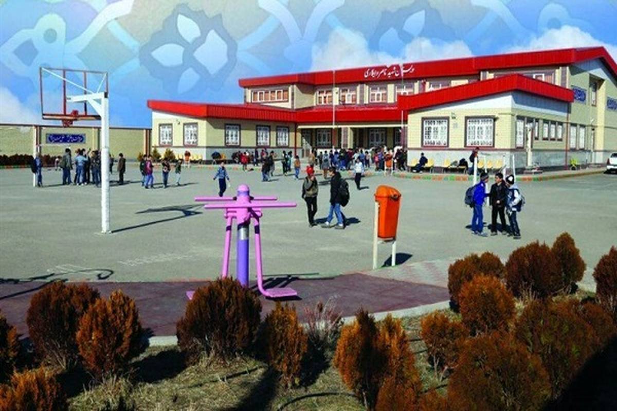 با مشارکت اولیا و خیرین، آماده استقبال از سال تحصیلی جدید هستیم