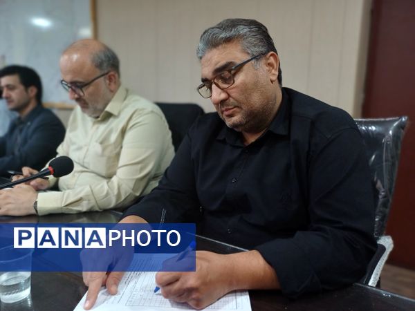 نشست جمع بندی بازدید‌های پروژه مهر از شهرستان‌های گرمه و جاجرم