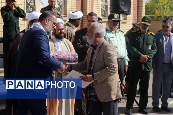 نواختن زنگ مهر و ایثار در گلبهار