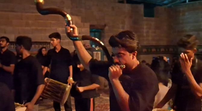 مراسم عزاداری شب هشتم محرم و سوگواری برای حضرت علی‌‌‌‌اکبر(ع)
