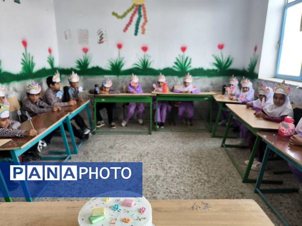 شور و شوق آغاز مدرسه؛ جشن بهیادماندنی کلاساولیها در روستای مزرعه