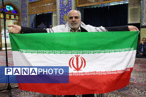 گرامیداشت حماسه ۹ دی در مسجد حظیره یزد