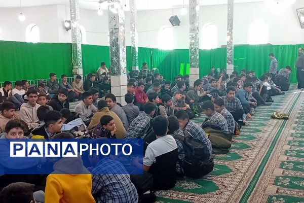 برگزاری پیاده‌روی عظیم فاطمیه در فیروزکوه