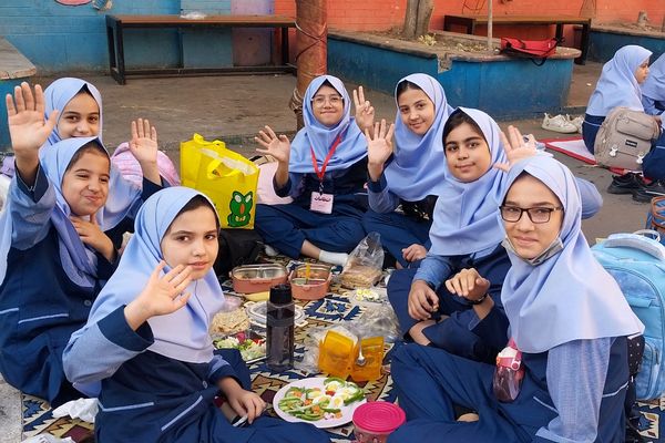 صبحانه سالم و روز تخم مرغ در دبستان شهید مجید مجیدی ناحیه دو شهرری 