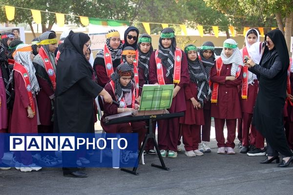 راهپیمایی 13 آبان و روز دانش‌آموز در هرمزگان