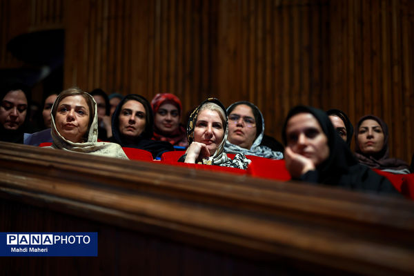 آیین گرامیداشت هفته پیوند اولیا و مربیان
