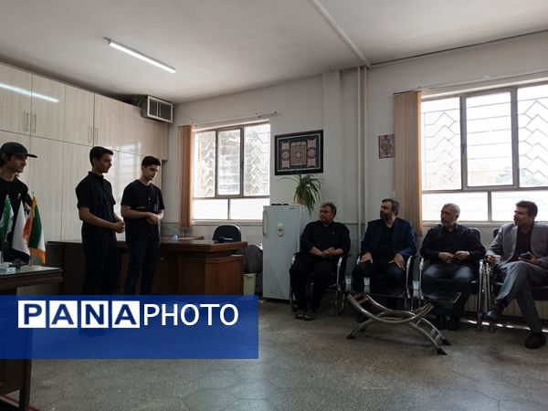بازدید  رئیس مرکز حراست وزارت آموزش و پرورش از خدمت‌رسانی به زائران در مشهد