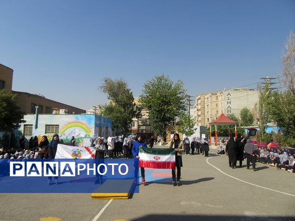  افتتاحیه المپیاد درون مدرسه‌ای دبیرستان هیأت امنایی حضرت معصومه (س) ناحیه 4 کرج