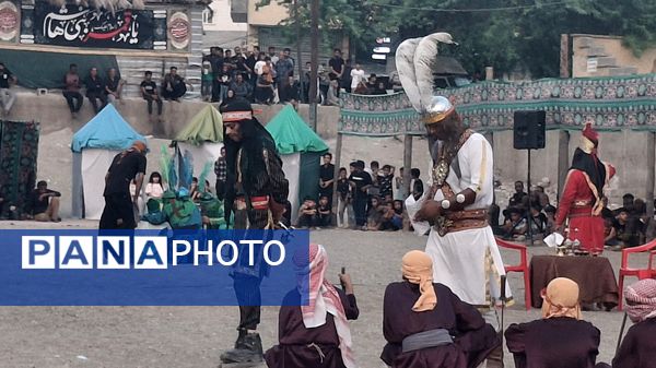 آیین سنتی تعزیه‌‌‌خوانی روز عاشورا در میناب 