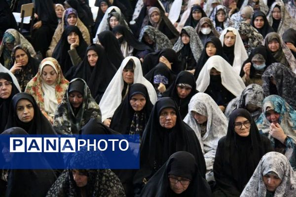 تقدیر از مدیران و فعالان پیشگیری از آسیب‌های اجتماعی شهرک امید صفادشت در نماز جمعه