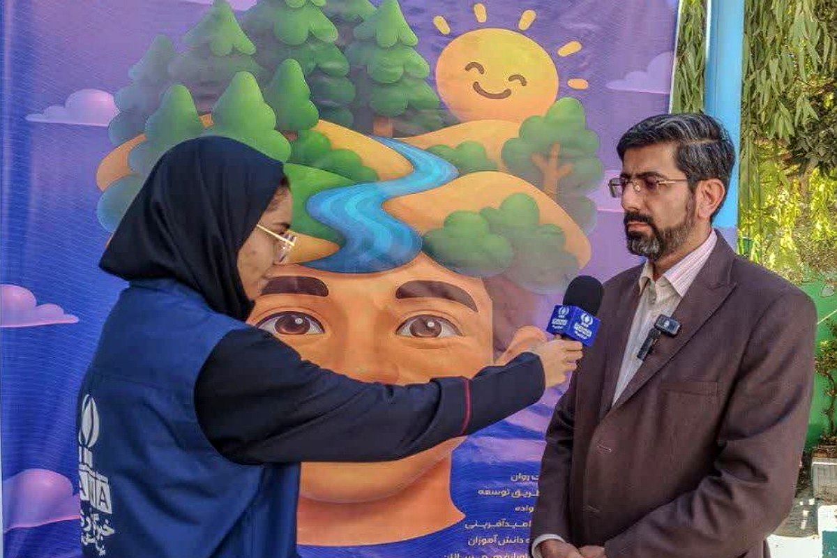 والدین کلیدی‌ترین نقش در سلامت روان دانش‌آموزان را دارند