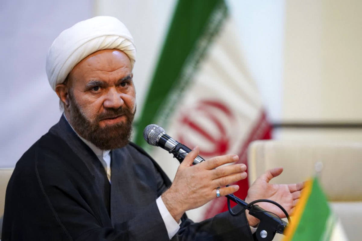 رسانه، ابزار جبهه حق با باطل خبرنگار، صدای رسای حقطلبی جهانی است