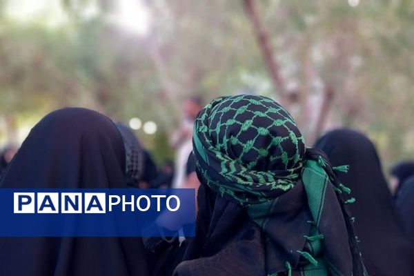 اولین روز حضور دانش‌آموزان دختر منطقه کهریزک در یادمان ‌های مناطق عملیاتی جنوب ایران