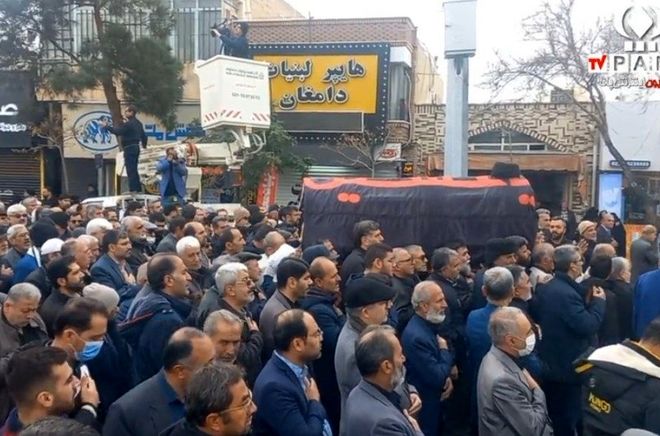 مراسم تشییع پیکر آیت‌الله سیدمحمد شاهچراغی(ره) در دامغان