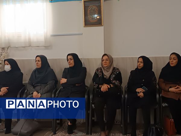 تهیه و توزیع بسته‌های معیشتی بین نیازمندان