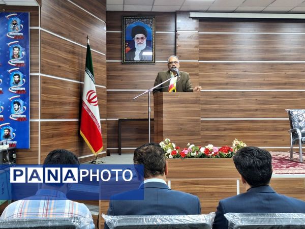 جلسه فصلی مدیران دوره اول متوسطه قائمشهر