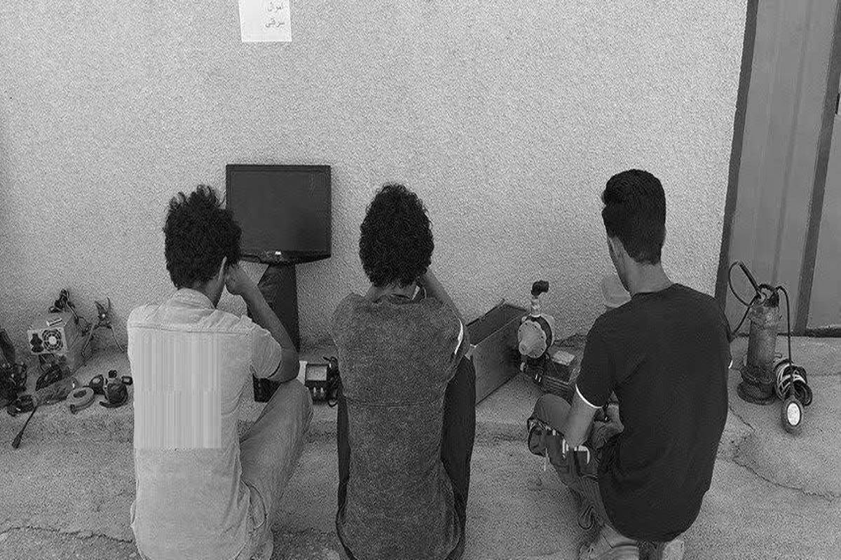 دستبند پلیس" قاینات" بر دستان سارقان و مالخر اماکن خصوصی و دولتی