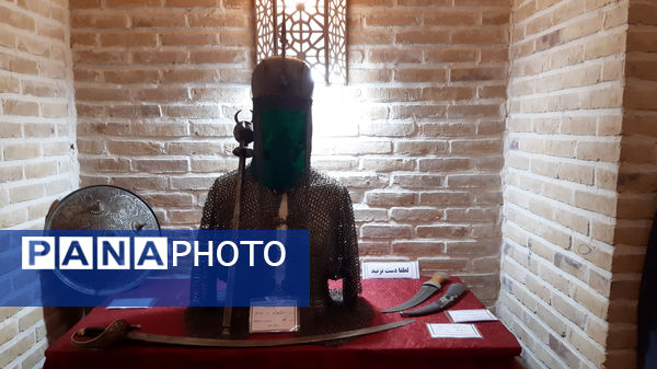 بازتاب هنر عاشورایی در نمایشگاه نسخ خطی و لباس‌های تعزیه