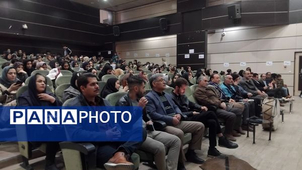 برگزاری مراسم گرامیداشت شب یلدا در نورآباد لرستان