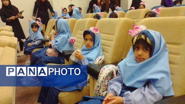 برگزاری جشن غنچه‌ها در سالن ارشاد شهرستان سملقان