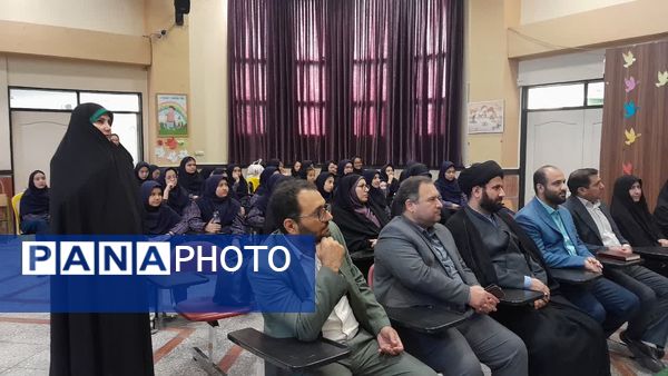 افتتاح طرح «مصباحالهدی و امامشناسی» در منطقه ۱۰ با حضور مسئولان فرهنگی و آموزشی