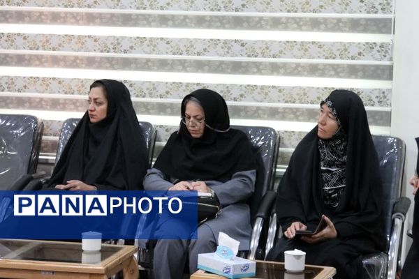 نشست خبری اصحاب رسانه کاشمر با مسئولین زیارتگاه آیت الله مدرس ره