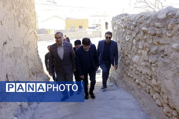 بازدید میدانی فرماندار فیروزکوه از پروژه‌های عمرانی
