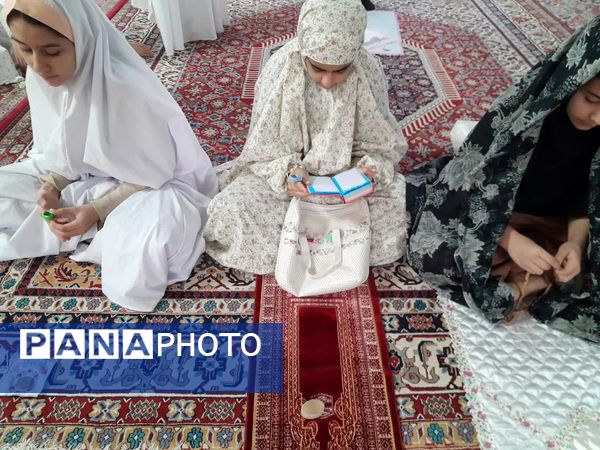 برگزاری مراسم معنوی اعتکاف مادر و دختری در مسجد امام حسن(ع) گالیکش