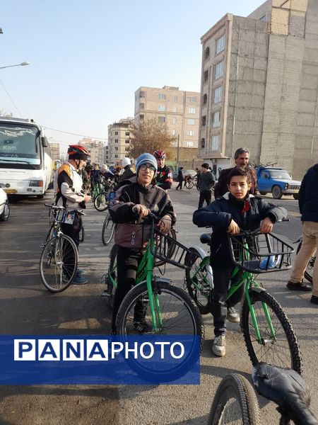 دومین همایش دوچرخه سواری در منطقه ۲ مشهد مقدس